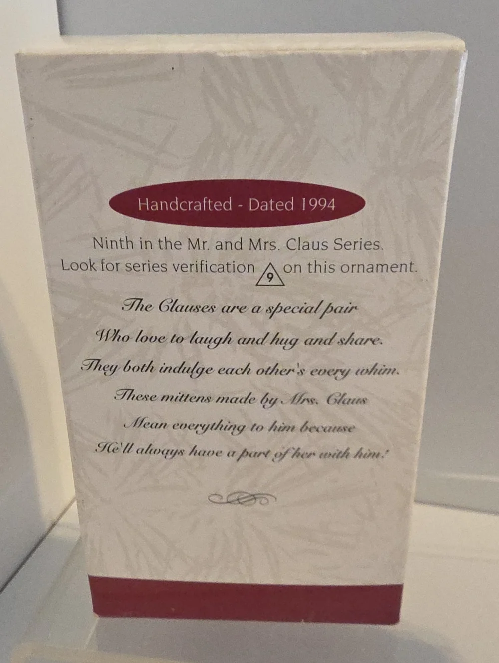 Vintage 1994 Hallmark Keepsake A Handwarming Present Mr & Mrs Claus Ornament